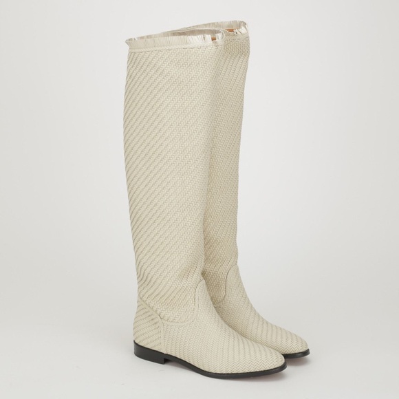 Dior Elegant Cream Heeled Boots - Picture 1 of 7